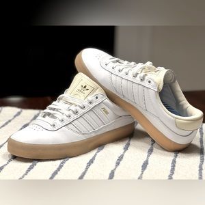 [GY6935] Mens Adidas PUIG INDOOR